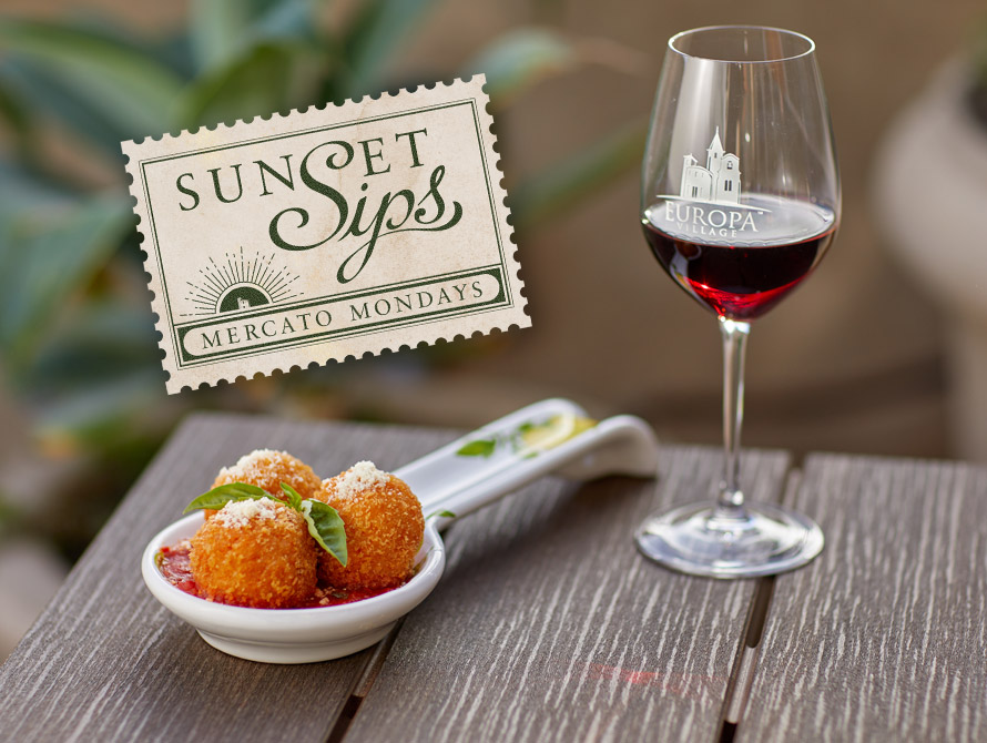 Sunset Sips Mercato Monday